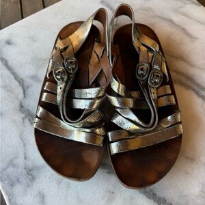 Calleen Cordero silver strappy sandals size 9